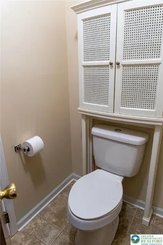 $375,000 | 2486 Evanwood Road, Bath, PA 18014