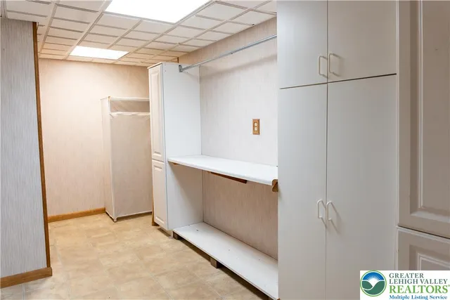 $375,000 | 2486 Evanwood Road, Bath, PA 18014