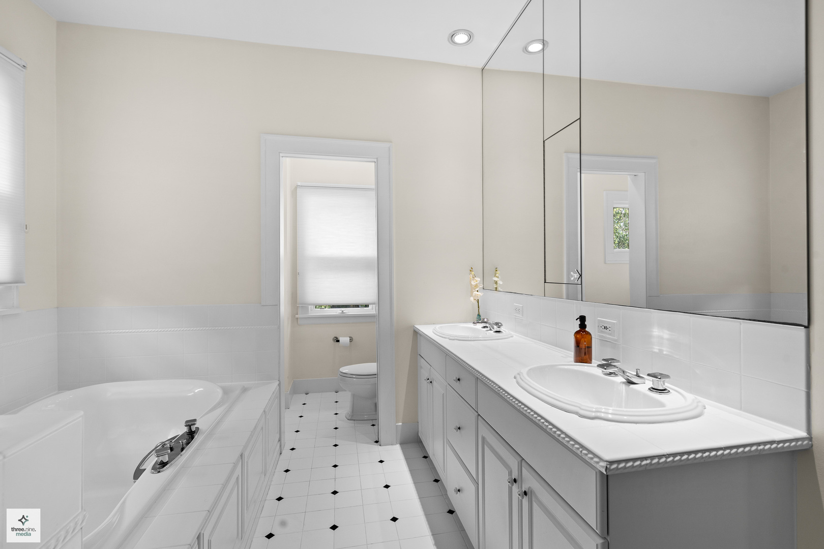 1133 Manor Drive Wilmette, IL 60091 - Photo 35 of 60 Gallery Image 35