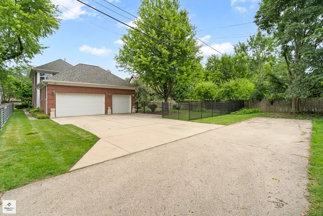 $1,529,000 | 1133 Manor Drive, Wilmette, IL 60091