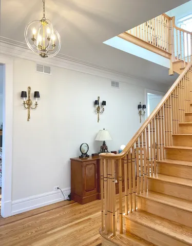 $1,529,000 | 1133 Manor Drive, Wilmette, IL 60091