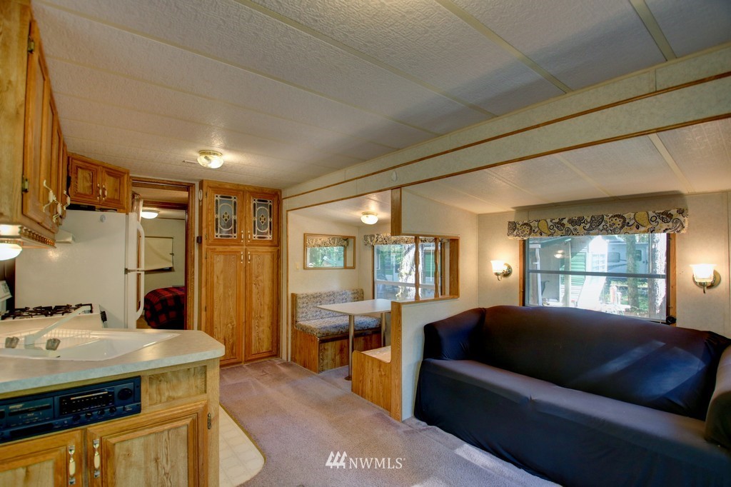 75-1 Goldrush Road Deming, WA 98244 - Photo 4 of 40 Gallery Image 4
