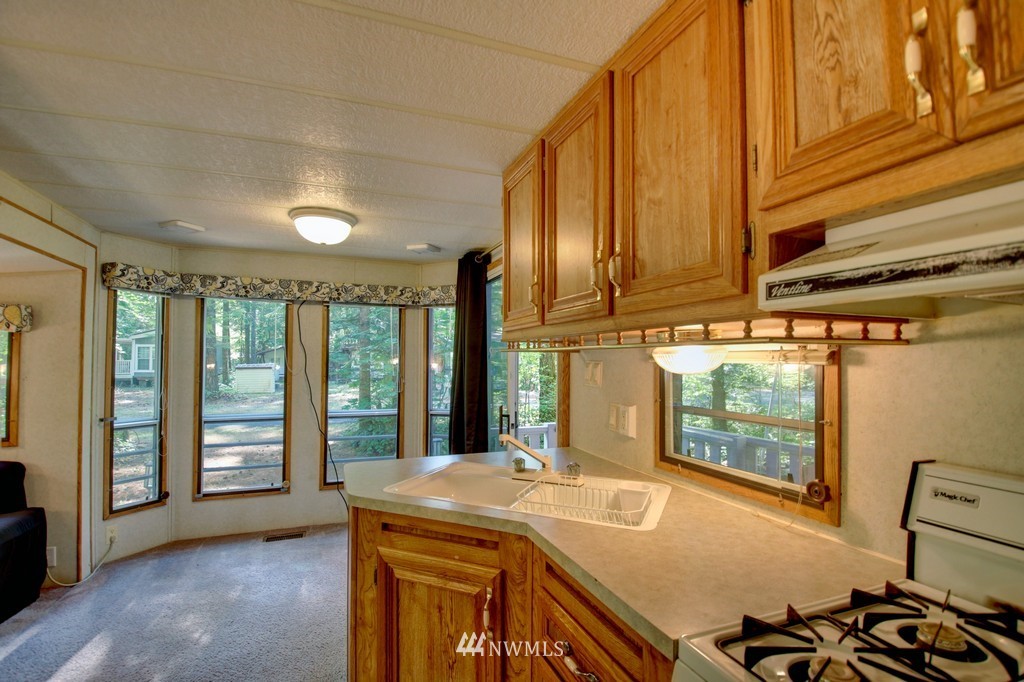 75-1 Goldrush Road Deming, WA 98244 - Photo 10 of 40 Gallery Image 10