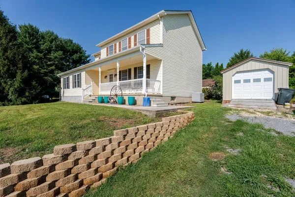 $475,000 | 107 Orchard Road, Staunton, VA 24401