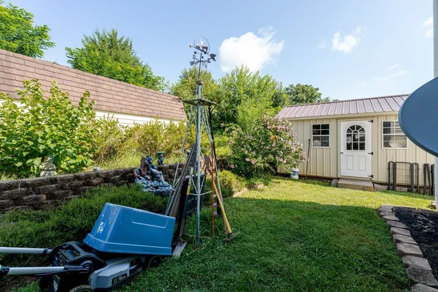 $475,000 | 107 Orchard Road, Staunton, VA 24401