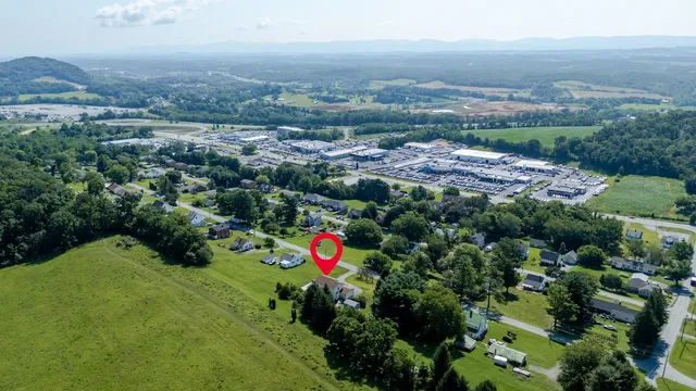 $475,000 | 107 Orchard Road, Staunton, VA 24401