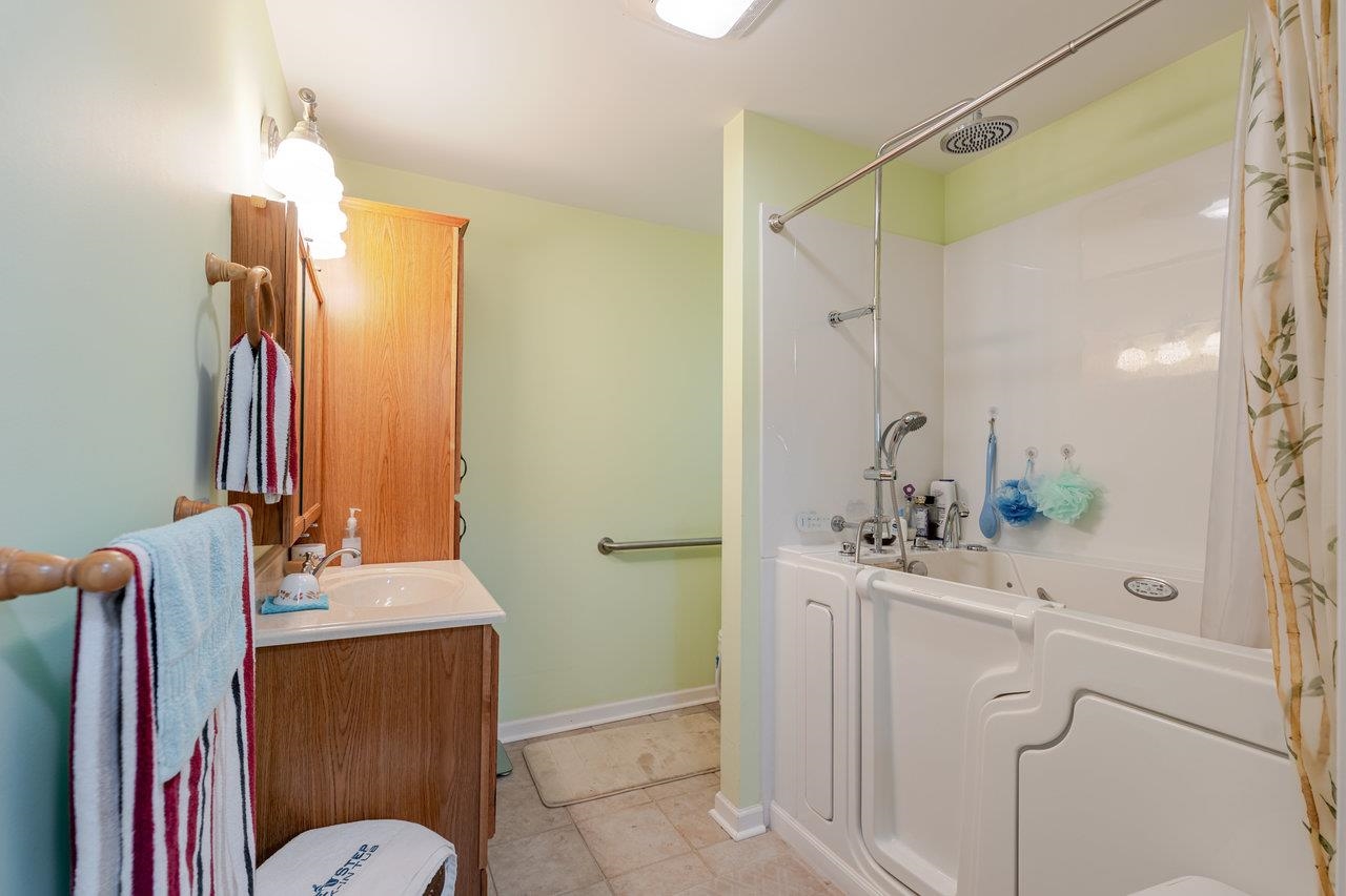 107 Orchard Road Staunton, VA 24401 - Photo 8 of 44