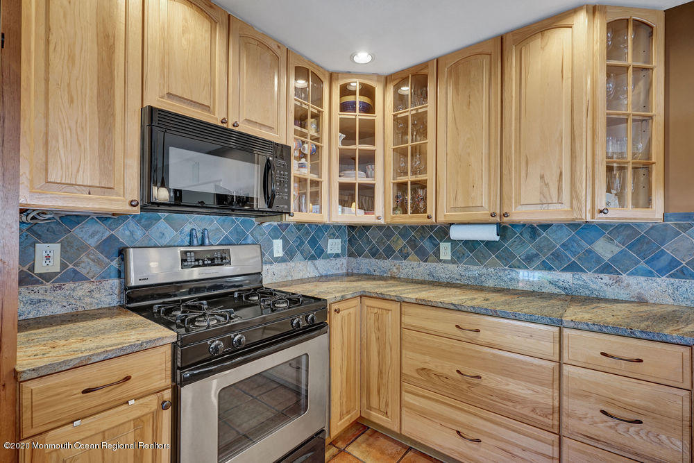 1423 Edgemere Road Wall, NJ 07719 - Photo 20 of 55 016_dsc02335