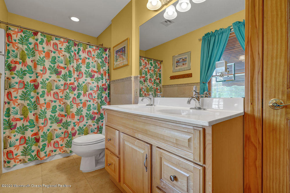 1423 Edgemere Road Wall, NJ 07719 - Photo 31 of 55 033_dsc02240