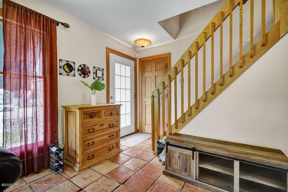 1423 Edgemere Road Wall, NJ 07719 - Photo 9 of 55 024_dsc02375