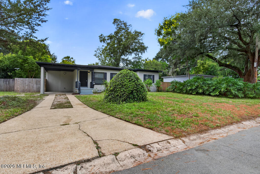 1716 Layton Rd-1