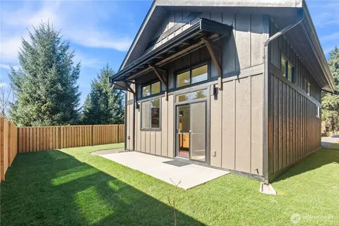 $639,000 | 2905 Cedarwood Avenue, Bellingham, WA 98225