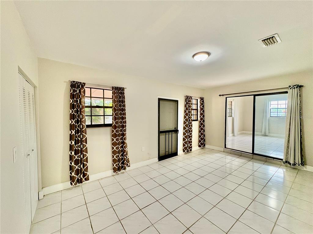10774 Southwest 175th Terrace Miami, FL 33157 - Photo 11 of 55