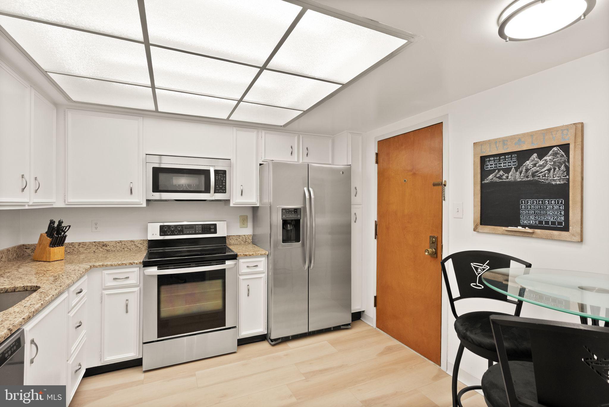 1101 South Arlington Ridge Road, Unit 608 Arlington, VA 22202 - Photo 22 of 53 Kitchen with separate entrance