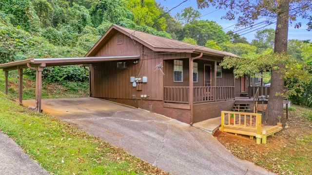 $1,250,000 | 911 Lullwater Road, Chattanooga, TN 37405