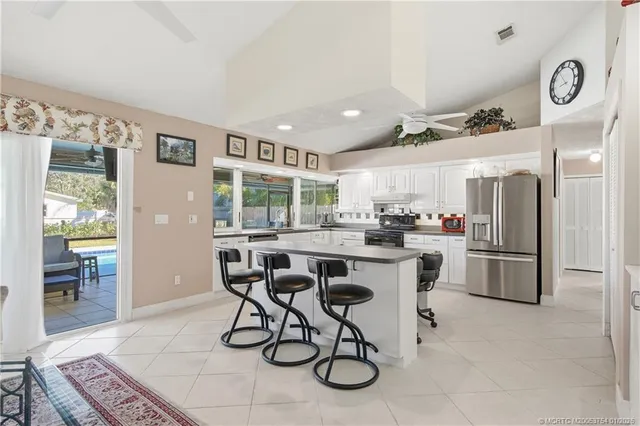$575,000 | 1569 Northeast Amy Avenue, Jensen Beach, FL 34957