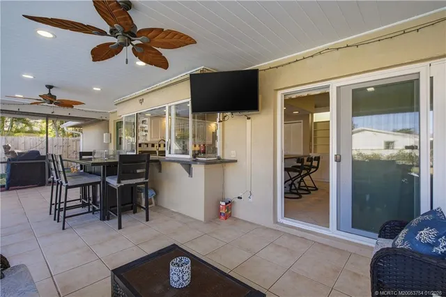 $575,000 | 1569 Northeast Amy Avenue, Jensen Beach, FL 34957