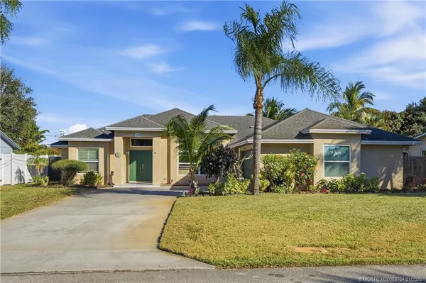 $575,000 | 1569 Northeast Amy Avenue, Jensen Beach, FL 34957