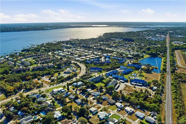 $575,000 | 1569 Northeast Amy Avenue, Jensen Beach, FL 34957