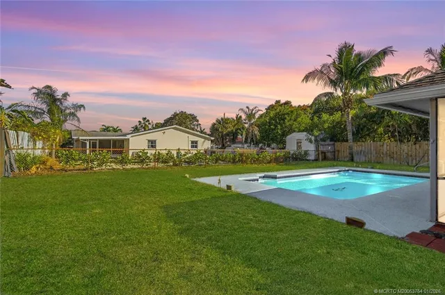 $575,000 | 1569 Northeast Amy Avenue, Jensen Beach, FL 34957