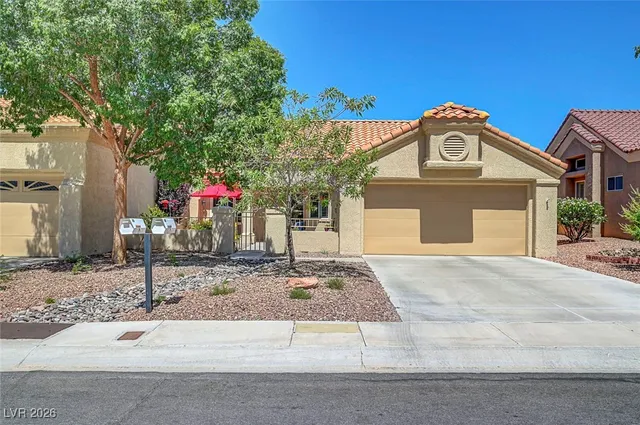$369,999 | 2456 Desert Butte Drive, Las Vegas, NV 89134