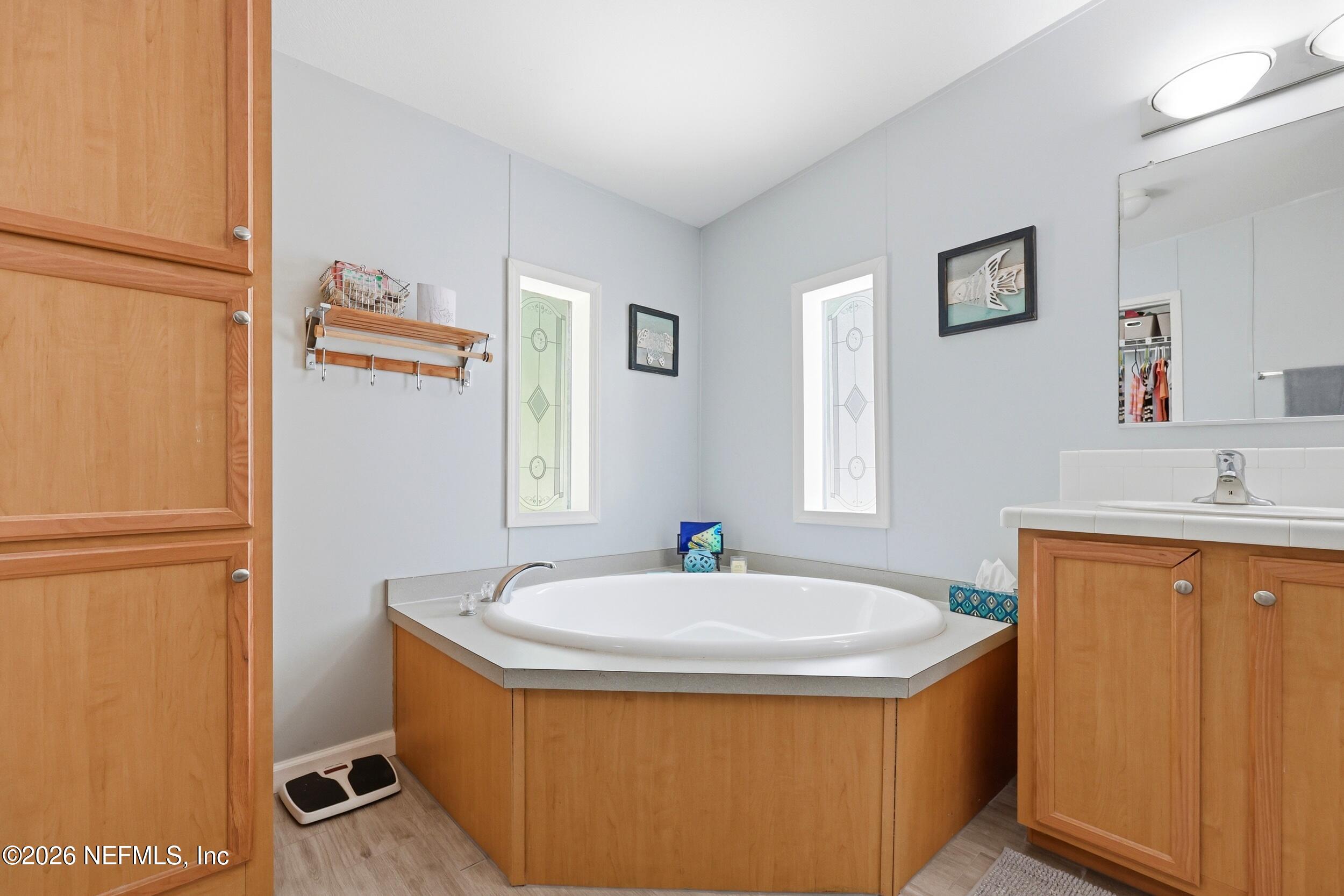 11920 Acosta Road Jacksonville, FL 32223 - Photo 23 of 47 Primary Bathroom