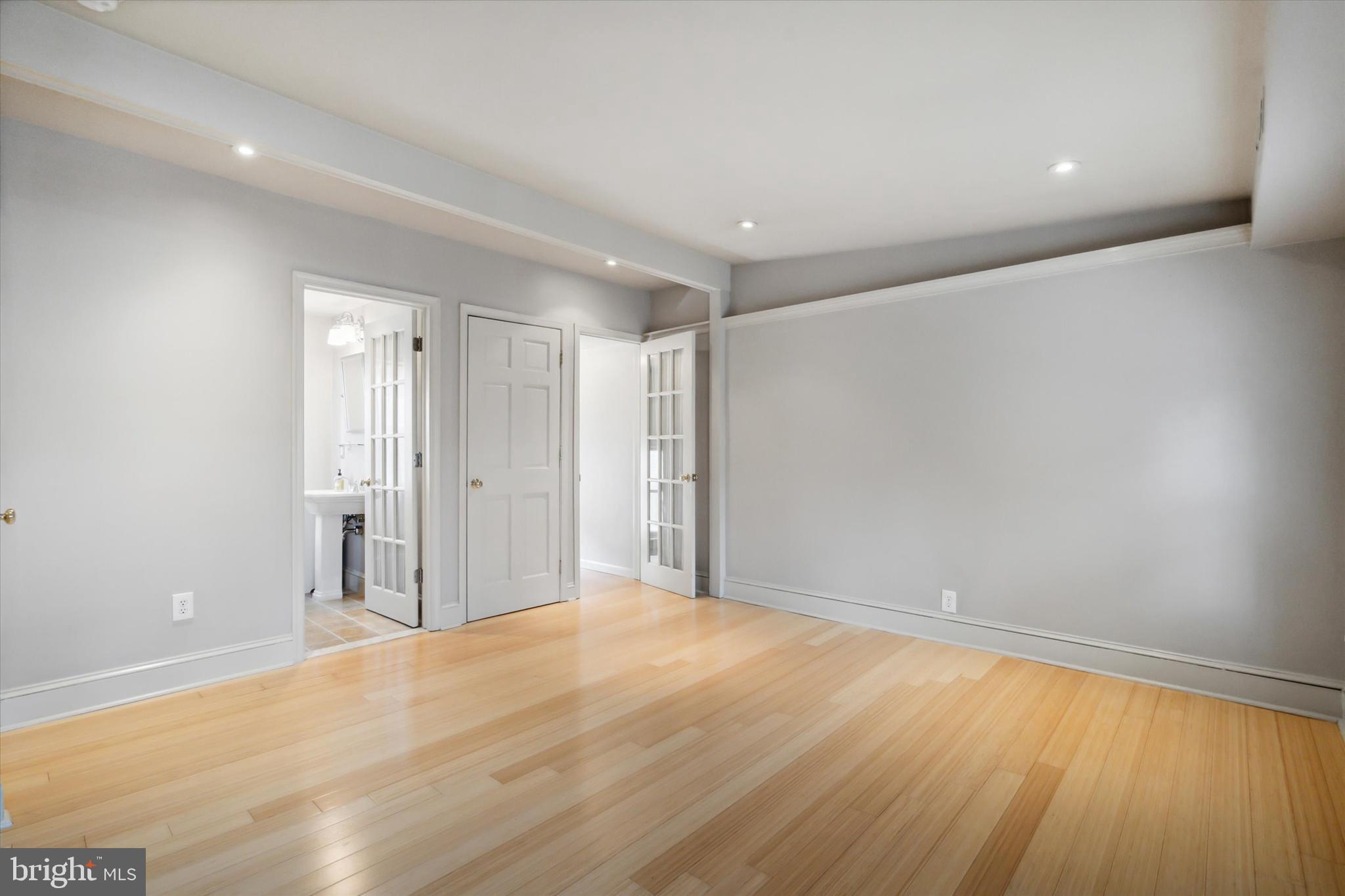 1640 Waverly Street Philadelphia, PA 19146 - Photo 13 of 16 a view of an empty room