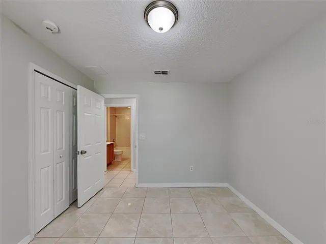 $2,399 | 10193 Oak Crest Road, Orlando, FL 32829