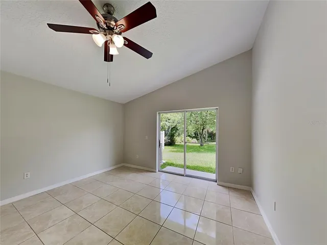 $2,399 | 10193 Oak Crest Road, Orlando, FL 32829
