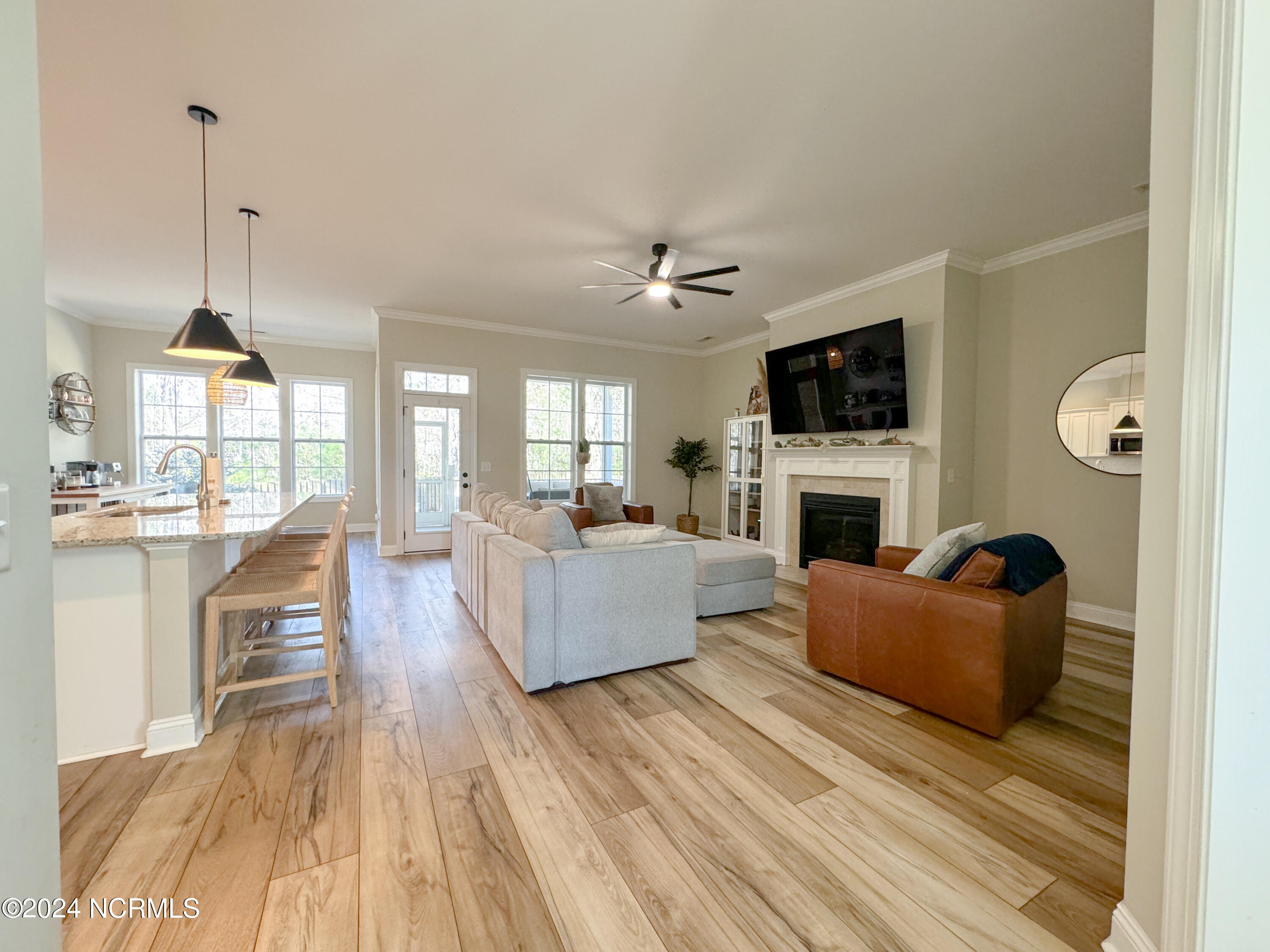 506 Center Drive Hampstead, NC 28443 - Photo 11 of 52 Photo Feb 07 2024, 2 26 03 PM