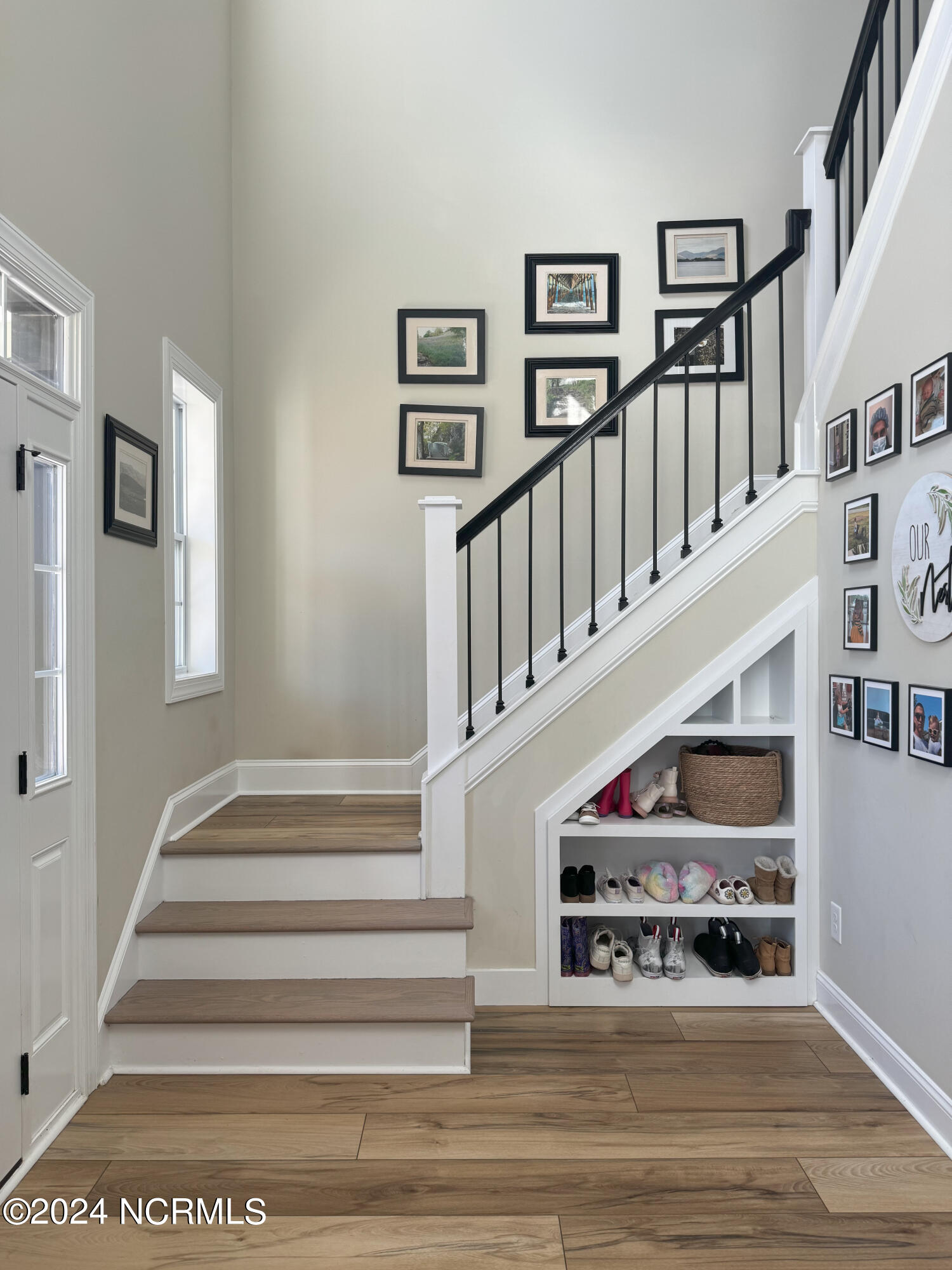 506 Center Drive Hampstead, NC 28443 - Photo 5 of 52 Photo Feb 07 2024, 2 15 03 PM