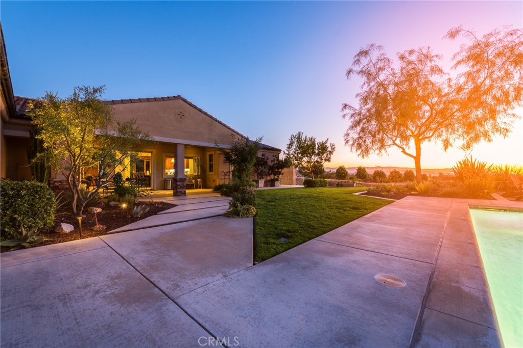 845 Alpine Meadows Lane Riverside, CA 92506 - Photo 14 of 57