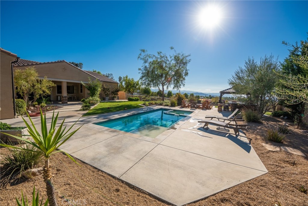 845 Alpine Meadows Lane Riverside, CA 92506 - Photo 26 of 57 a view of a backyard