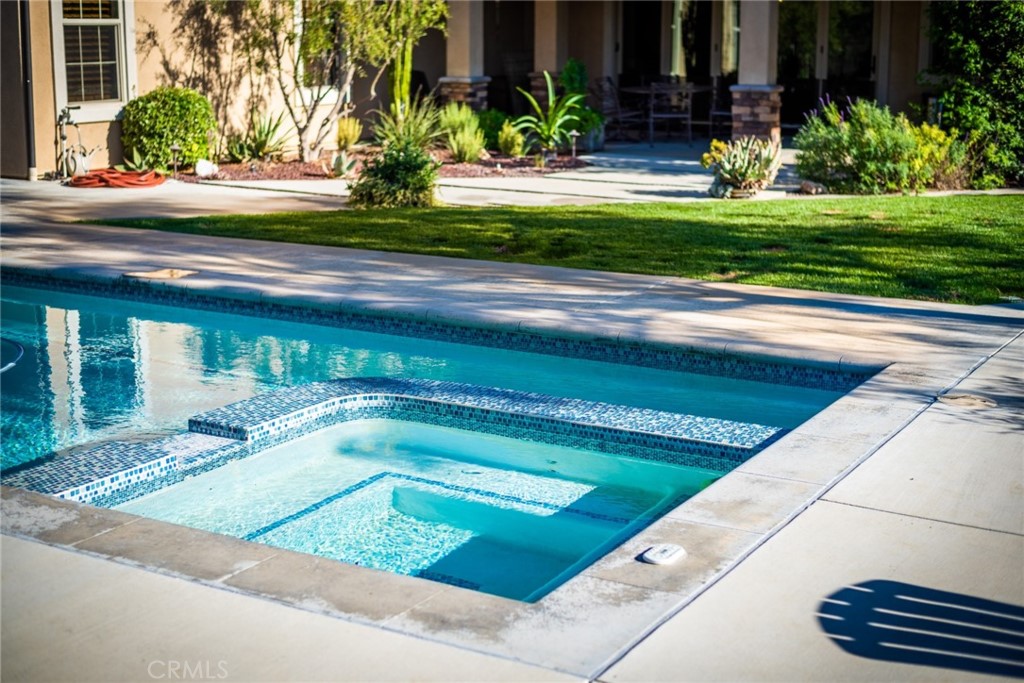 845 Alpine Meadows Lane Riverside, CA 92506 - Photo 39 of 57 a view of a yard and front door of the house