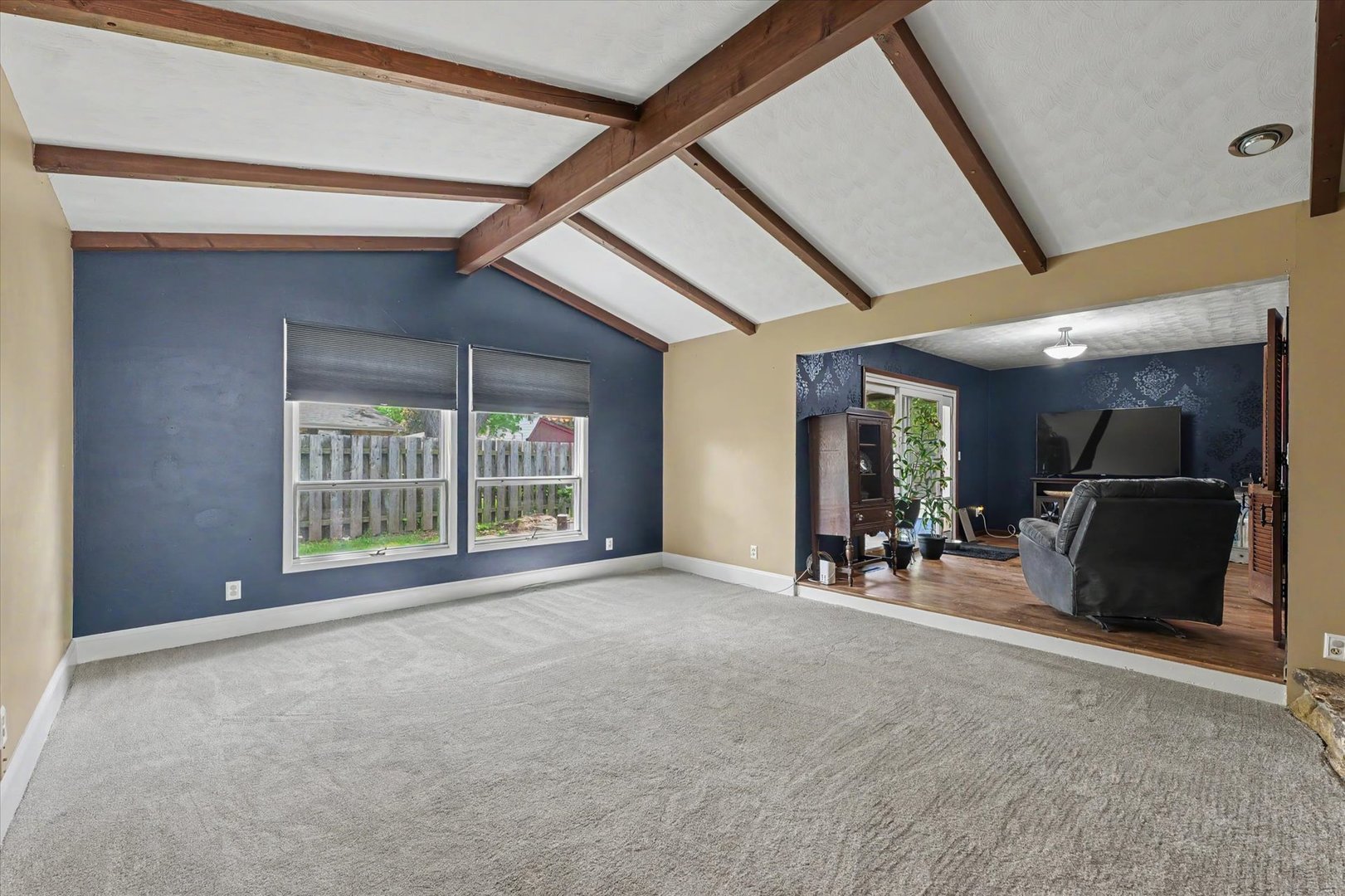 1809 Augusta Drive Champaign, IL 61821 - Photo 5 of 32
