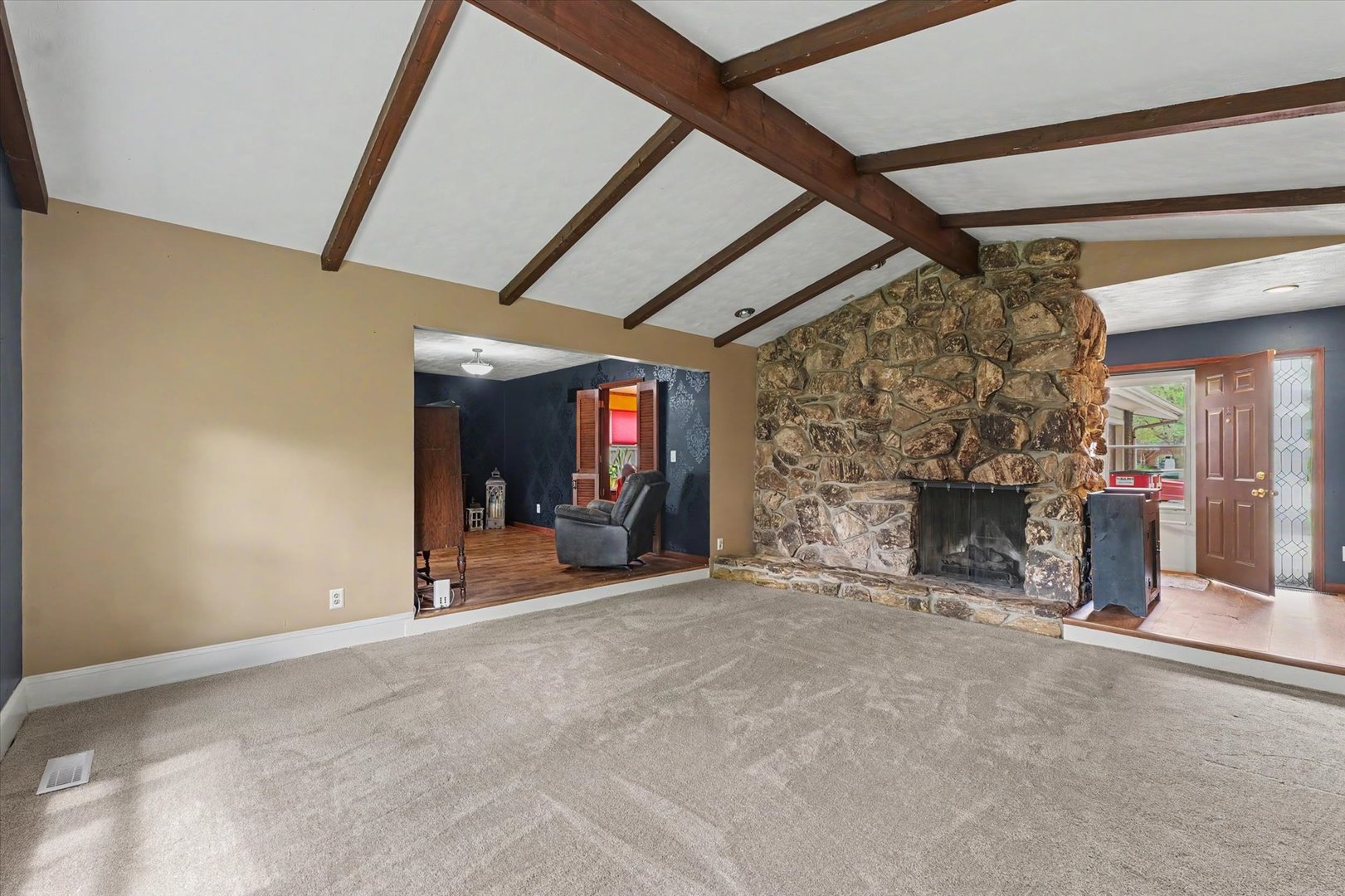 1809 Augusta Drive Champaign, IL 61821 - Photo 6 of 32