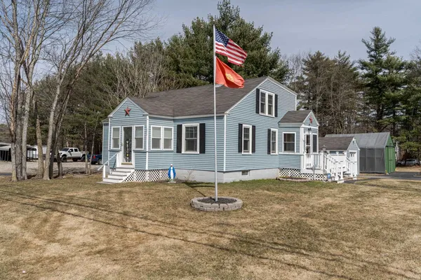 $475,000 | 213 Highway 108, Somersworth, NH 03878