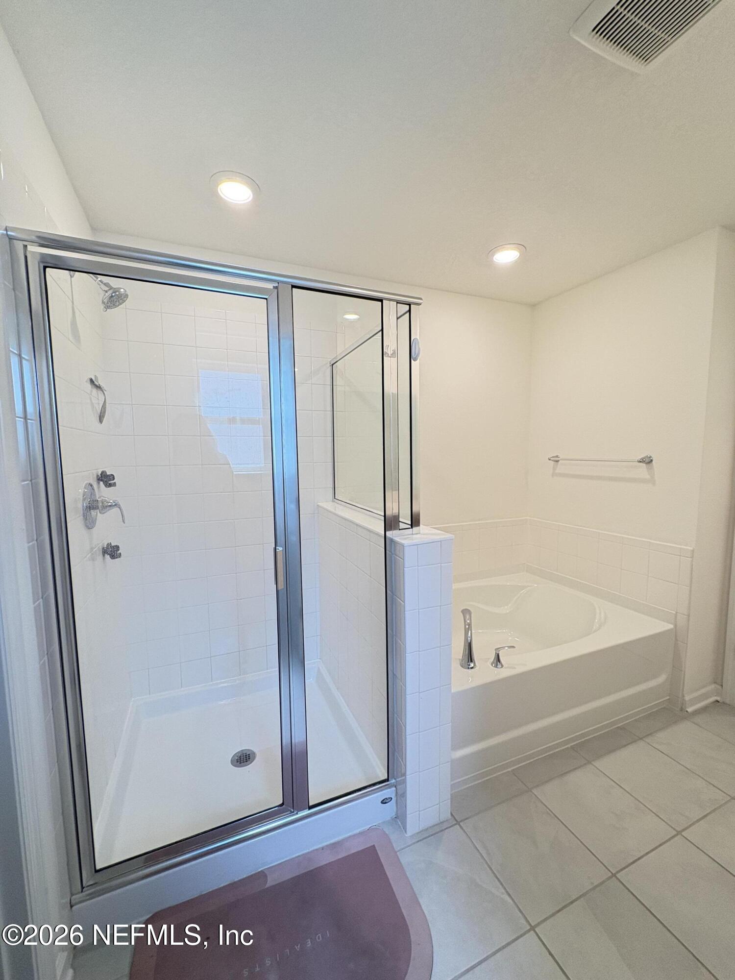 302 Rambling Brk Trail St. Johns, FL 32259 - Photo 20 of 30 Master Bath