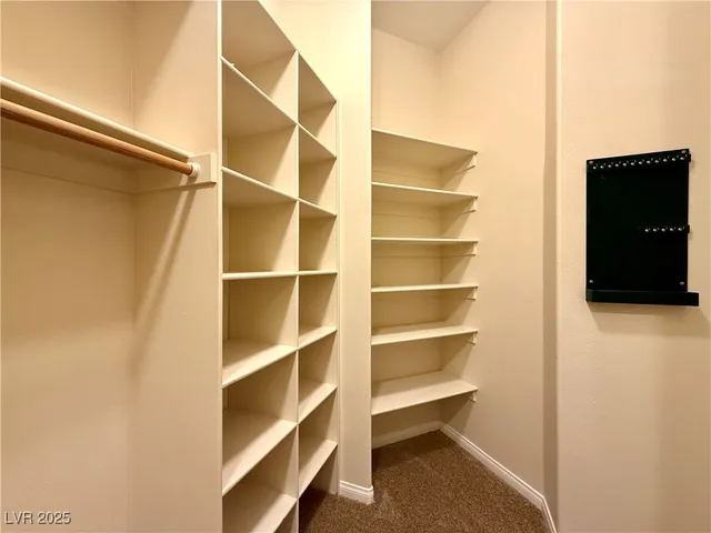 $3,100 | 411 Indigo Springs Street, Henderson, NV 89014