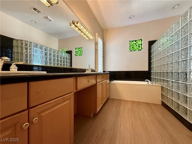 $3,100 | 411 Indigo Springs Street, Henderson, NV 89014