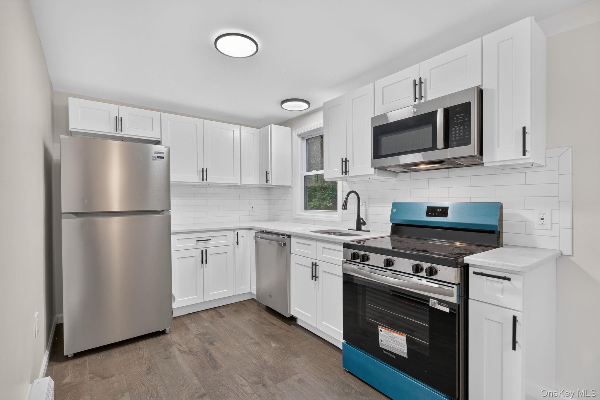 145 Van Wagner Road Poughkeepsie, NY 12603 - Photo 8 of 23