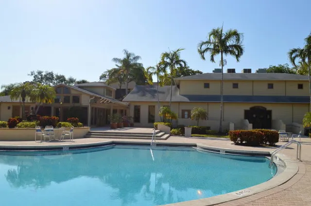 $1,800 | 2319 North Congress Avenue, Unit 31, Boynton Beach, FL 33426