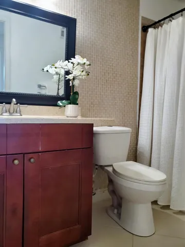 $1,800 | 2319 North Congress Avenue, Unit 31, Boynton Beach, FL 33426