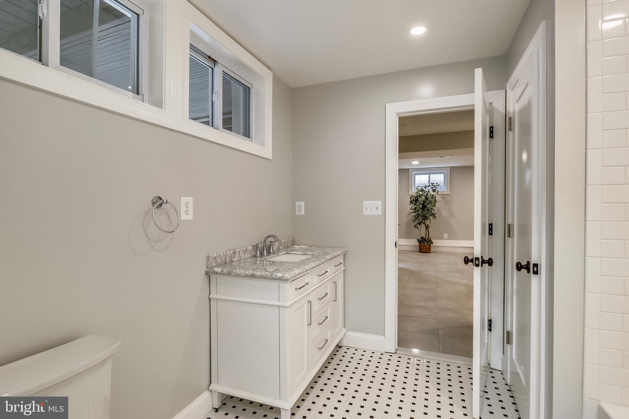 5329 Reno Road Northwest Washington, DC 20015 - Photo 25 of 78 Gallery Image 25