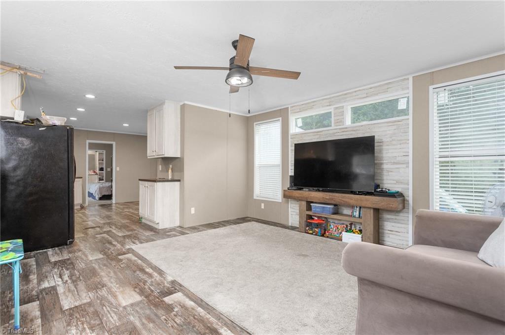 2551 Saxapahaw-Bethlehem Church Road Graham, NC 27253 - Photo 5 of 23