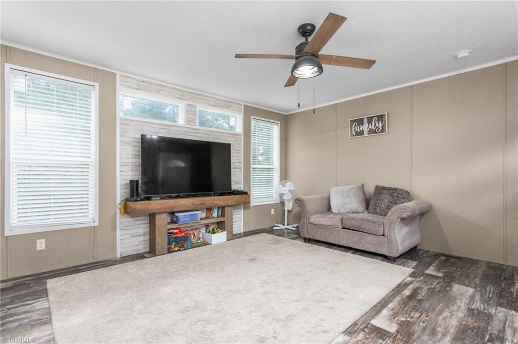 2551 Saxapahaw-Bethlehem Church Road Graham, NC 27253 - Photo 6 of 23