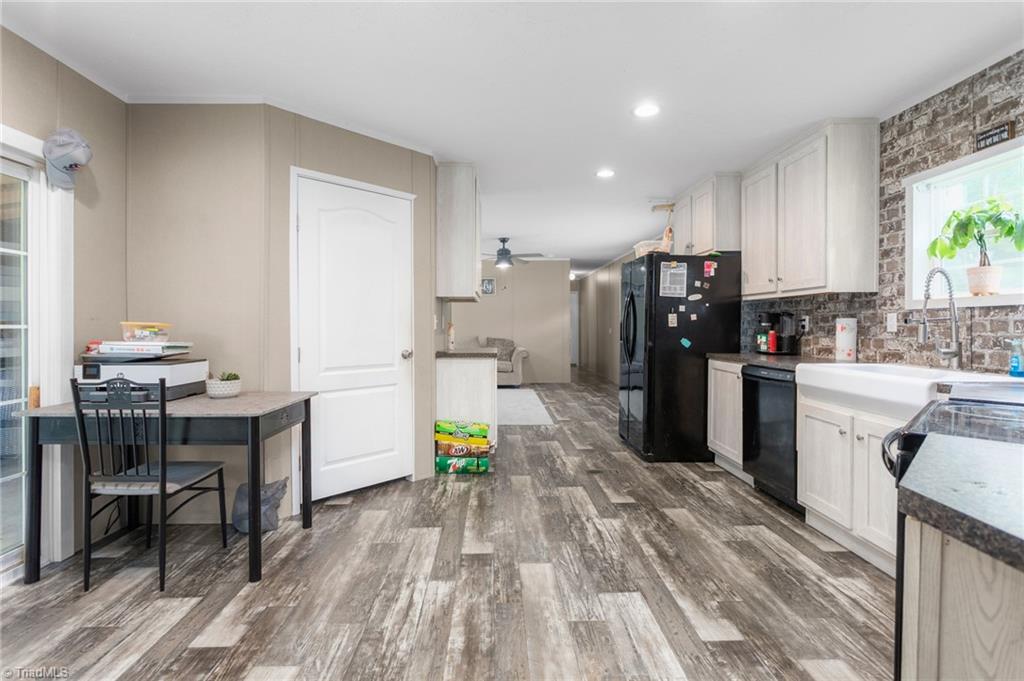 2551 Saxapahaw-Bethlehem Church Road Graham, NC 27253 - Photo 10 of 23