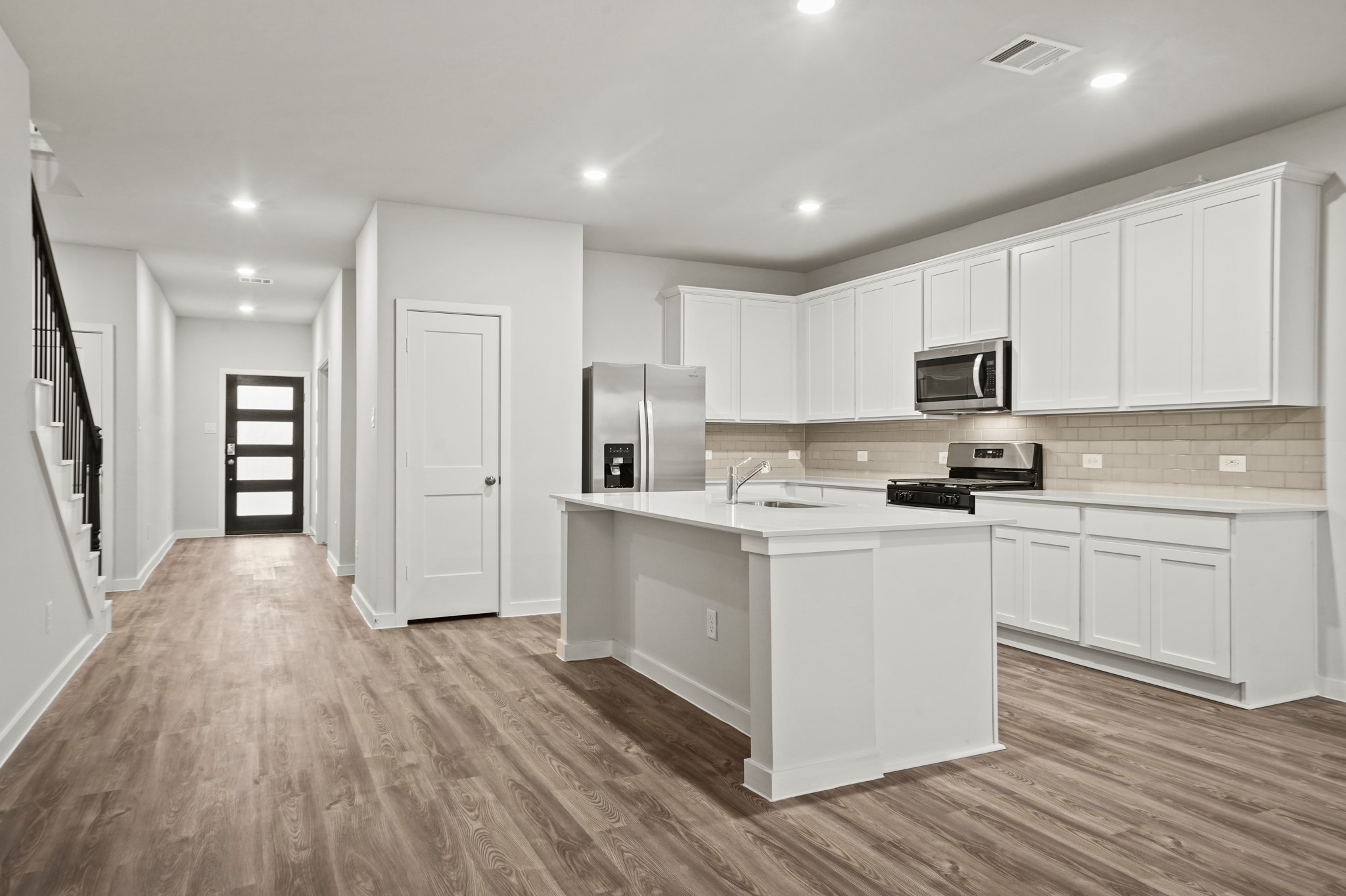9712 Caney Bend Road Conroe, TX 77303 - Photo 4 of 25 representative photo
