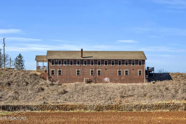 $599,900 | 301 School Street, Tellico Plains, TN 37385