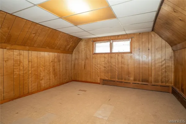 $107,900 | 166 Barnard Street, Buffalo, NY 14206